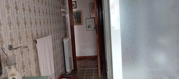 5 bedrooms Apartment in Portici, Italy No. 326320 4