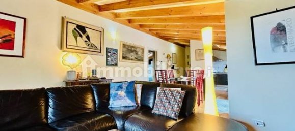 2 bedrooms Penthouse in Casalgrande, Italy No. 212008 15