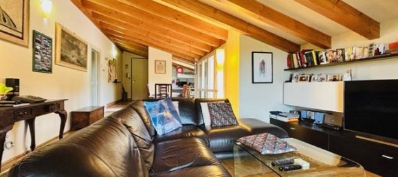 2 bedrooms Penthouse in Casalgrande, Italy No. 212008 20