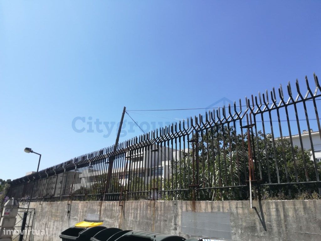 2000m² Land in Lisbon, Portugal No. 72248