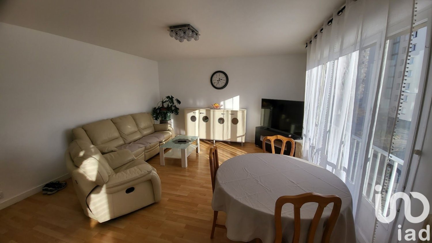 3 Schlafzimmer Wohnung in Orleans, France, Nr. 56715