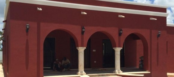 4 bedrooms House in Merida, Mexico No. 72180 2