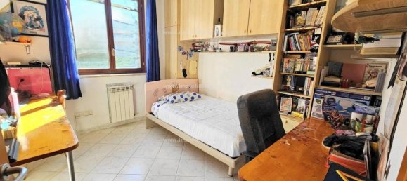 Apartamento de 3 divisões em Certaldo, Italy N.º 31703 3