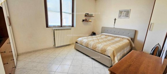 Apartamento de 3 divisões em Certaldo, Italy N.º 31703 2