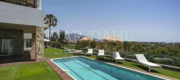 4 Schlafzimmer Villa in Malaga, Spain, Nr. 42420 16