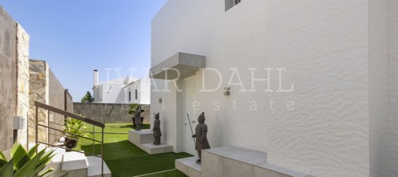 4 Schlafzimmer Villa in Malaga, Spain, Nr. 42420 17