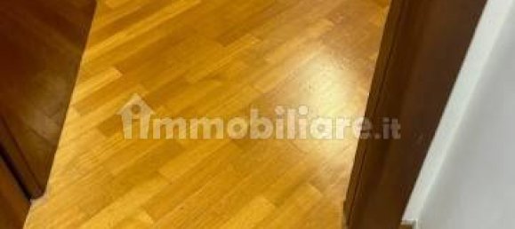 4 rooms Office in Bari, Italy No. 256013 3