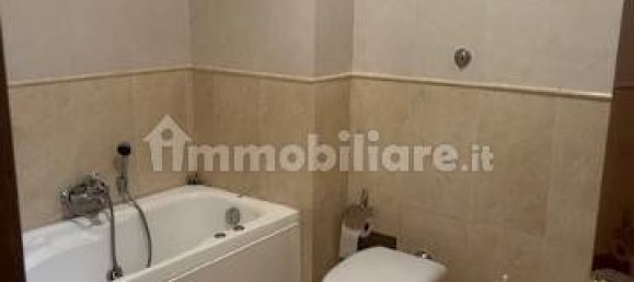 4 rooms Office in Bari, Italy No. 256013 4