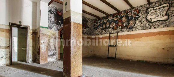 6 bedrooms House in Verona, Italy No. 263104 2