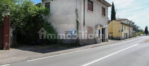 6 bedrooms House in Verona, Italy No. 263104 6