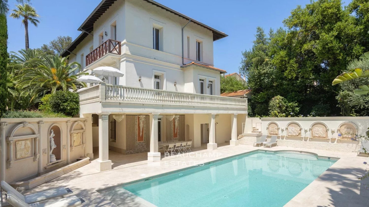 10 chambres Villa à Cannes, France No. 295437