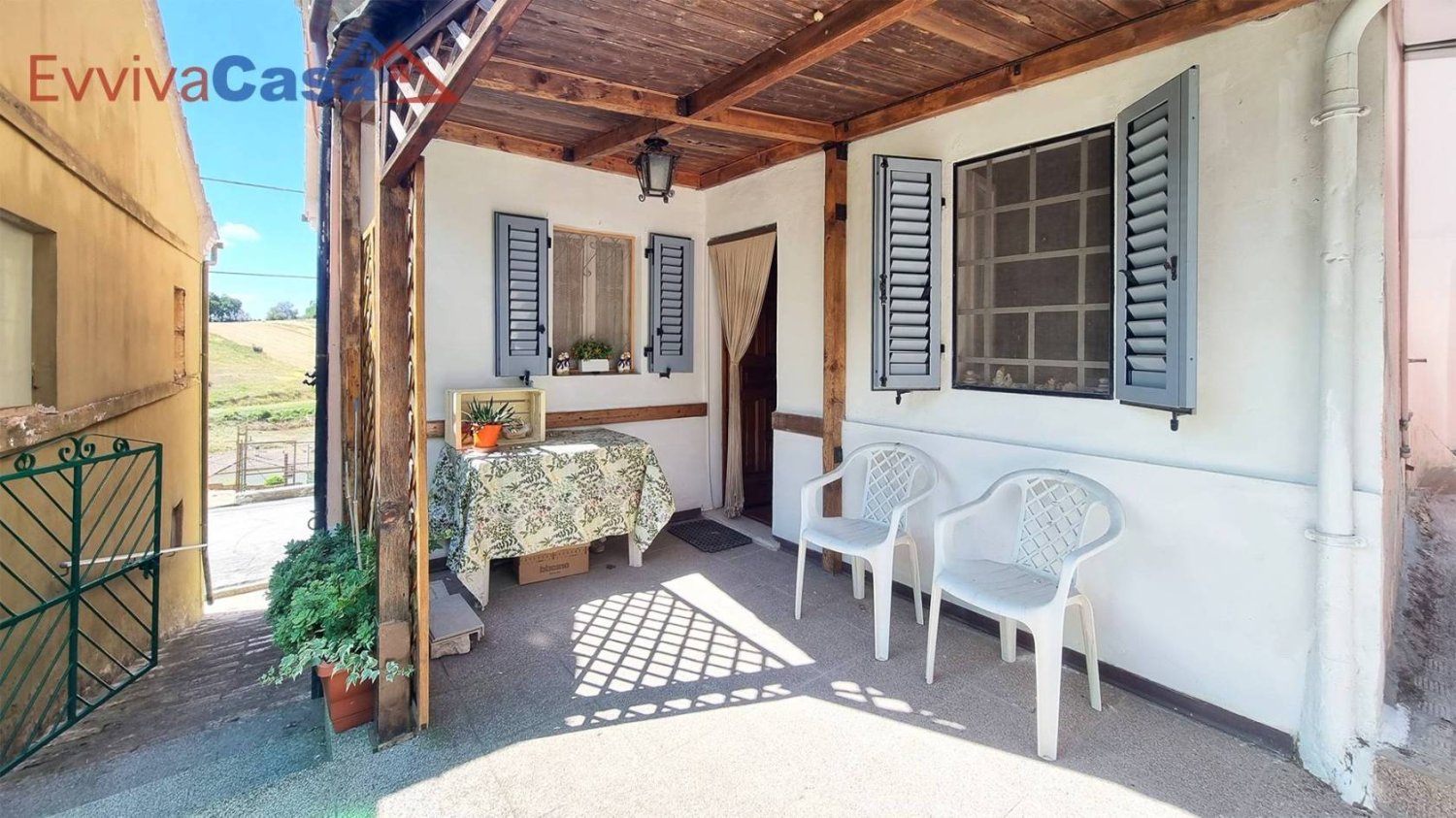 5 bedrooms Villa in Filottrano, Italy No. 292773