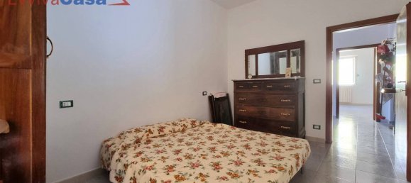 5 bedrooms Villa in Filottrano, Italy No. 292773 14