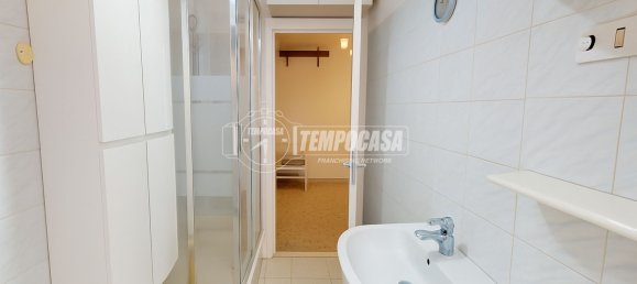 1 bedroom Apartment in Ladispoli, Italy No. 305149 4