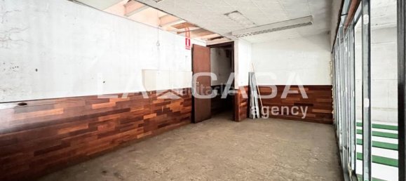 184m² Commercial property in Badalona, Spain No. 159835 9