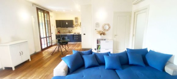 3 bedrooms Apartment in Reggio Emilia, Italy No. 313263 9