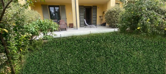 3 bedrooms Apartment in Reggio Emilia, Italy No. 313263 4