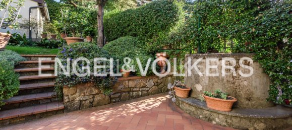 3 bedrooms Villa in Florence, Italy No. 127140 24