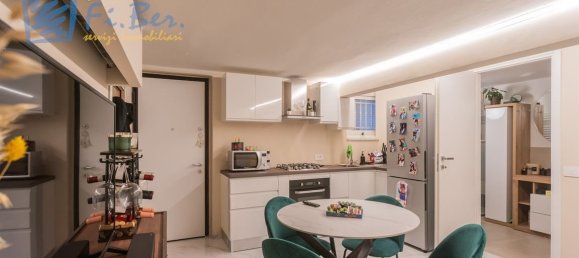 5 bedrooms Villa in Pioltello, Italy No. 266202 20