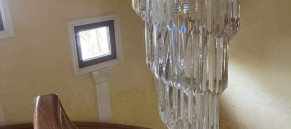 Коммерческая недвижимость с 6 спальнями в Пиргос, Кипр № 20984 3