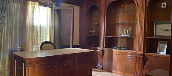 Коммерческая недвижимость с 6 спальнями в Пиргос, Кипр № 20984 11