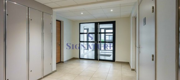 2 bedrooms Apartment in Metz, France No. 44289 10