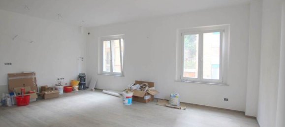 Квартира с 3 спальнями в Сиена, Италия № 216041 14