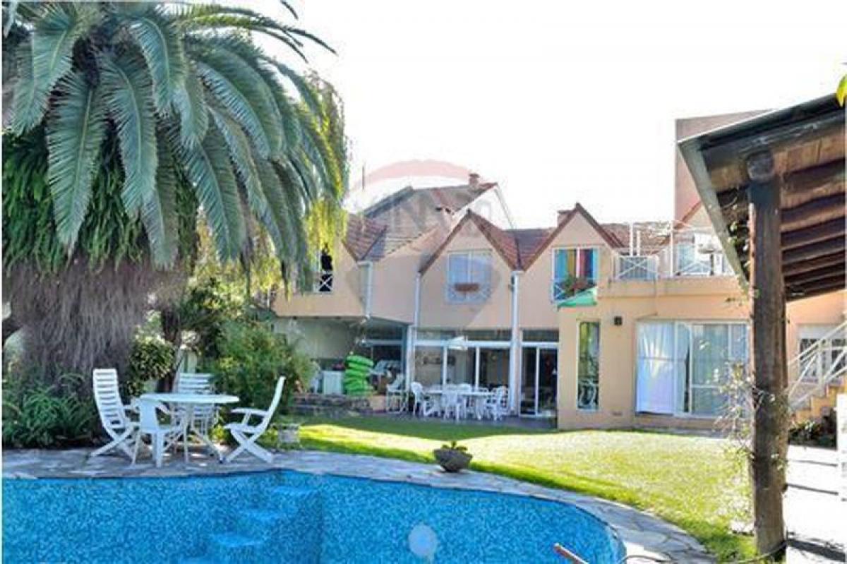 6 bedrooms House in Vicente Lopez, Argentina No. 58062