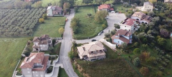 Villa de 21 habitación en Colli al Metauro, Italy No. 152214 13