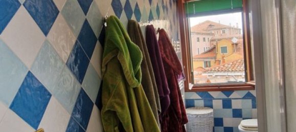 5 bedrooms Duplex in Venice, Italy No. 350544 3