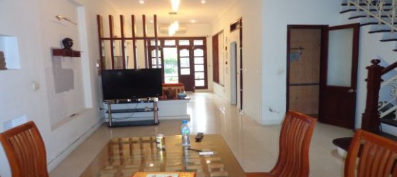 4 bedrooms Villa in Tay Ho, Vietnam No. 6330 12