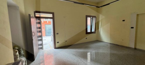 1 room Parking in Vicenza, Italy No. 19249 3