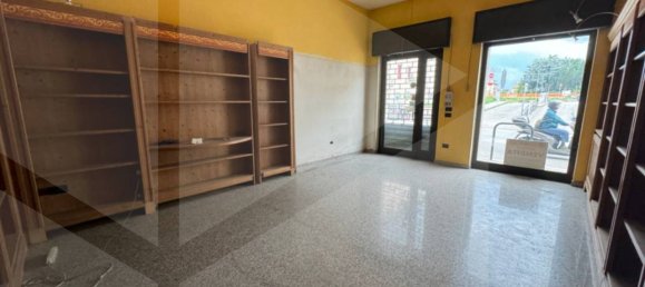 1 room Parking in Vicenza, Italy No. 19249 4