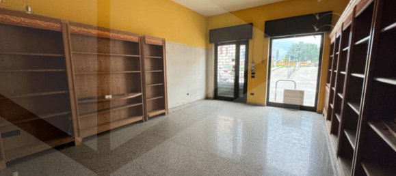 1 room Parking in Vicenza, Italy No. 19249 6