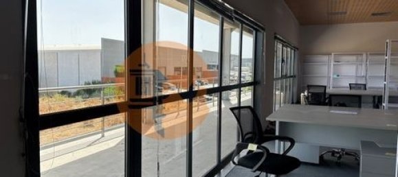 Lagerhaus in Quelfes, Portugal 4796m², Nr. 278989 21