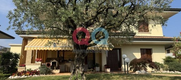 8-Zimmer Villa in Udine, Italy, Nr. 276294 2