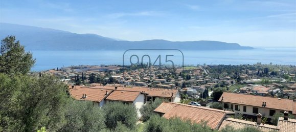 2 Schlafzimmer Penthouse in Toscolano Maderno, Italy, Nr. 404387 4