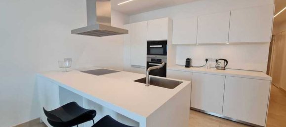 2 bedrooms Apartment in Nicosia, Cyprus No. 11684 3