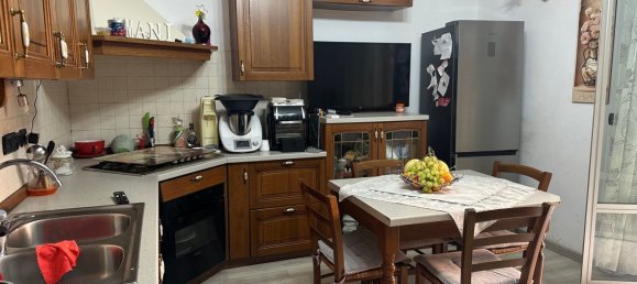 2 bedrooms Apartment in Genoa, Italy No. 364693 8