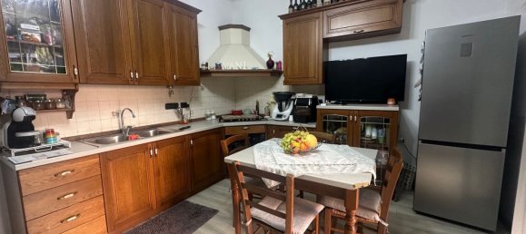 2 bedrooms Apartment in Genoa, Italy No. 364693 6