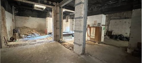 12 Schlafzimmer Wohnung in Foligno, Italy, Nr. 280278 23