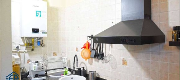 1 bedroom Apartment in Milan, Italy No. 272534 10