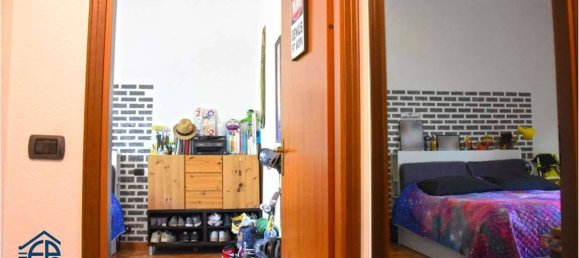 1 bedroom Apartment in Milan, Italy No. 272534 18