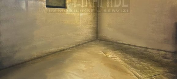 1-Zimmer Garage in Tortoreto, Italy, Nr. 34197 3