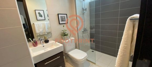 Adosado de 3 dormitorios en Dubai, UAE No. 24016 8