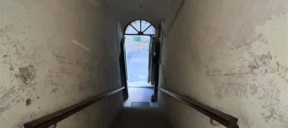 3 Schlafzimmer Wohnung in Terranuova Bracciolini, Italy, Nr. 308293 9