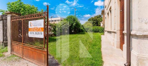 Casa de 29 habitaciónes en Mantua, Italy No. 246244 21