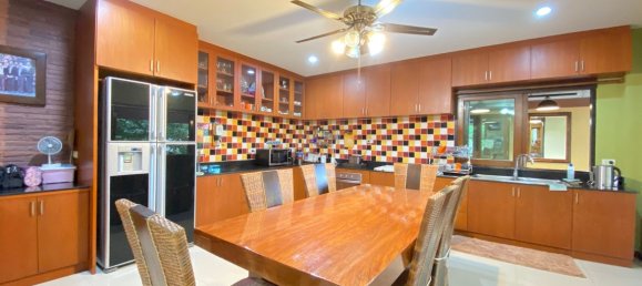 Café/restaurante de 6 dormitorios en Chiang Mai, Thailand No. 21961 21