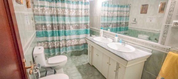 4 bedrooms House in El Higueron, Spain No. 157403 42