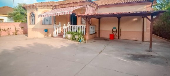 4 bedrooms House in El Higueron, Spain No. 157403 2